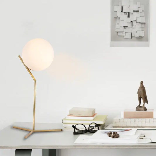 Nordic Bedroom Table Lamp - Modern Reading Lamp